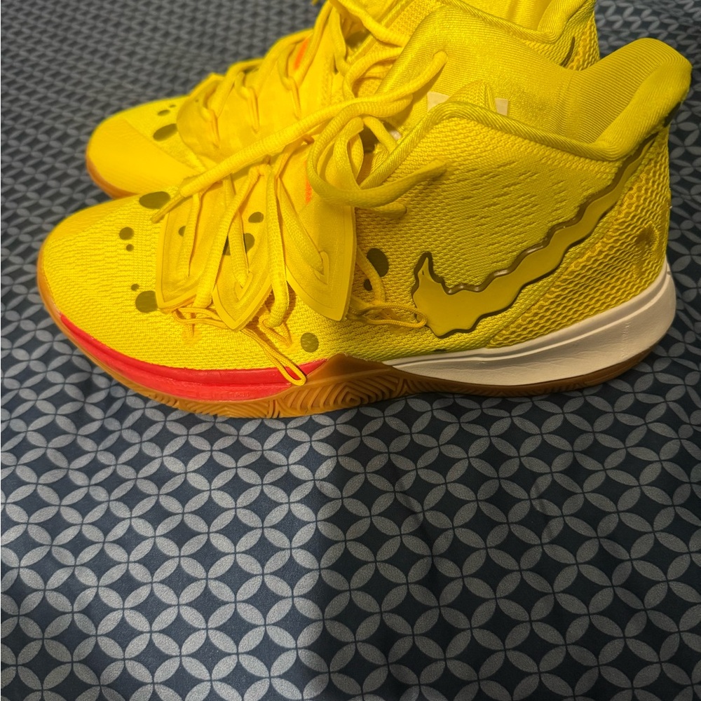 NIKE SPONGEBOB